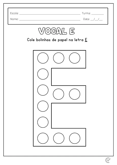 Atividade educacional para colar bolinhas de papel na letra E