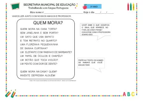 Atividade de leitura para crianças do 1º ano com perguntas sobre quem mora em diferentes lugares.