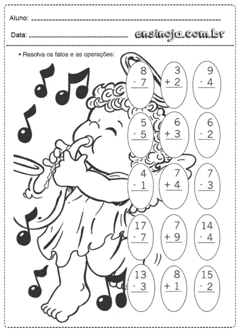 Atividade de matemática com um anjo tocando flauta e notas musicais.