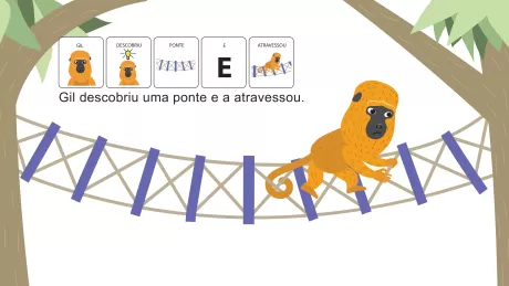 Um macaco laranja chamado Gil atravessando uma ponte de corda.