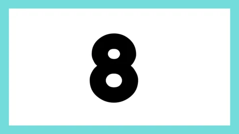Número 8 em preto sobre fundo branco
